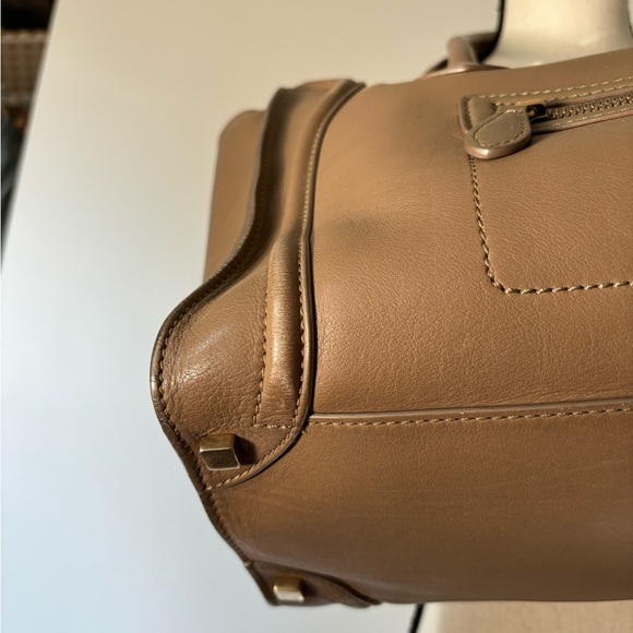 Celine Luggage Tote - Picture 8 of 8